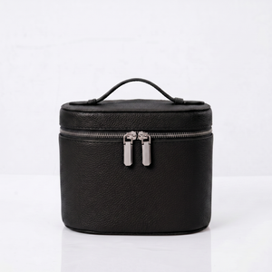 Elegancki organizer kosmetyczny VaniCase w kolorze czarnym — widok główny